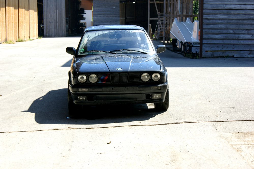 BMW E30 320i - 3er BMW - E30