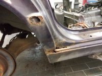 Von den Toten gerettet - 5er BMW - E34 - 2024 (12).jpg