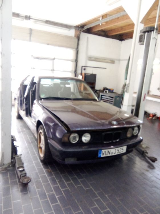 Von den Toten gerettet - 5er BMW - E34