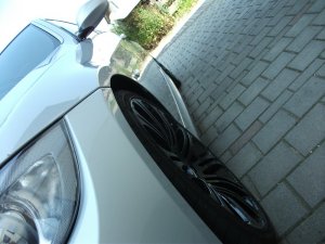 325 D - 3er BMW - E90 / E91 / E92 / E93 325 D - 3er BMW - E90 / E91 / E92 / E93