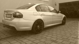 325 D - 3er BMW - E90 / E91 / E92 / E93 325 D - 3er BMW - E90 / E91 / E92 / E93