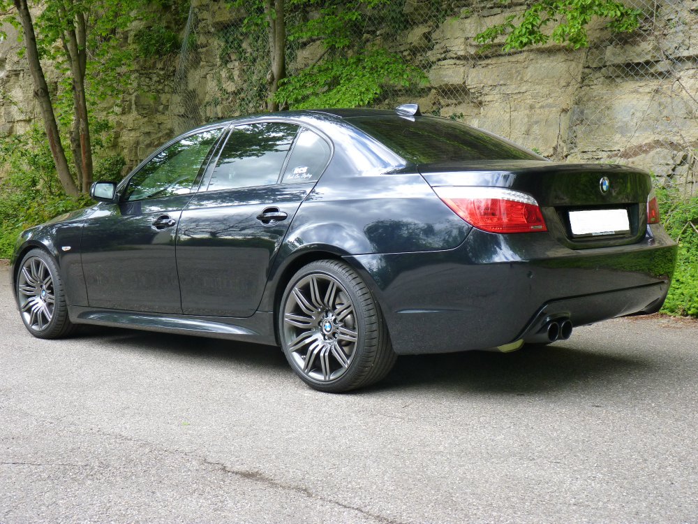 E60 -550i - Carbonschwarz - HMS Klappenauspuff - 5er BMW - E60 / E61