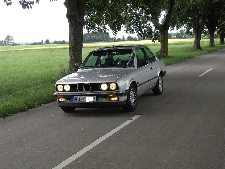 BMW E30 320i - 3er BMW - E30