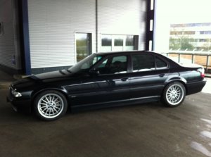 Black Beast 740i 4,4L - Fotostories weiterer BMW Modelle Black Beast 740i 4,4L - Fotostories weiterer BMW Modelle