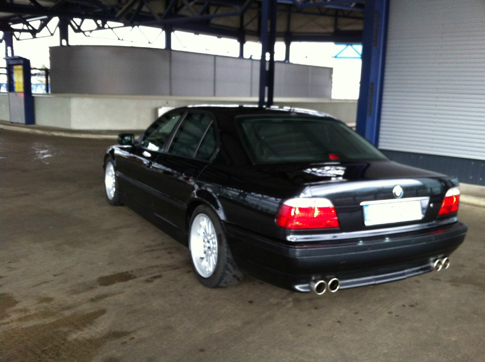 Black Beast 740i 4,4L - Fotostories weiterer BMW Modelle