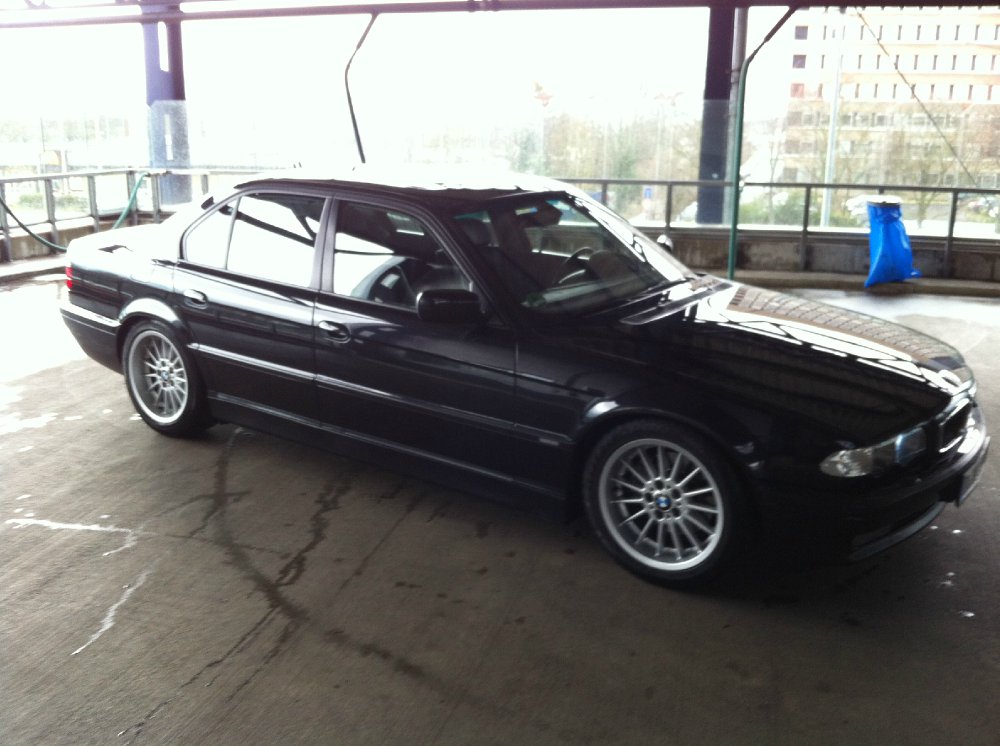 Black Beast 740i 4,4L - Fotostories weiterer BMW Modelle