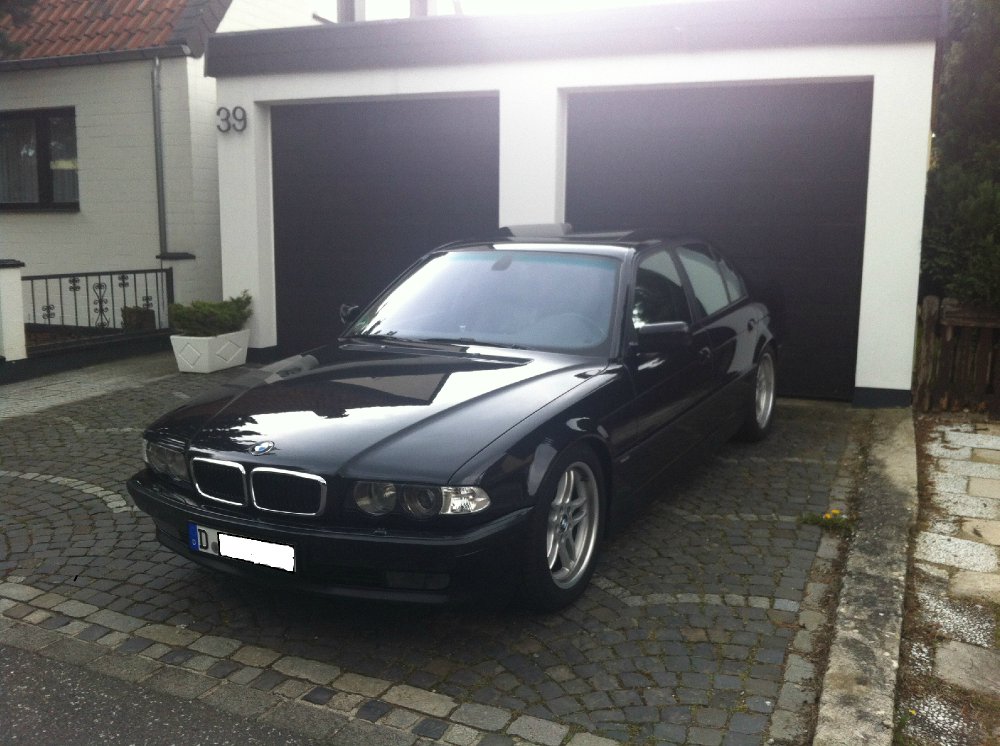 Black Beast 740i 4,4L - Fotostories weiterer BMW Modelle