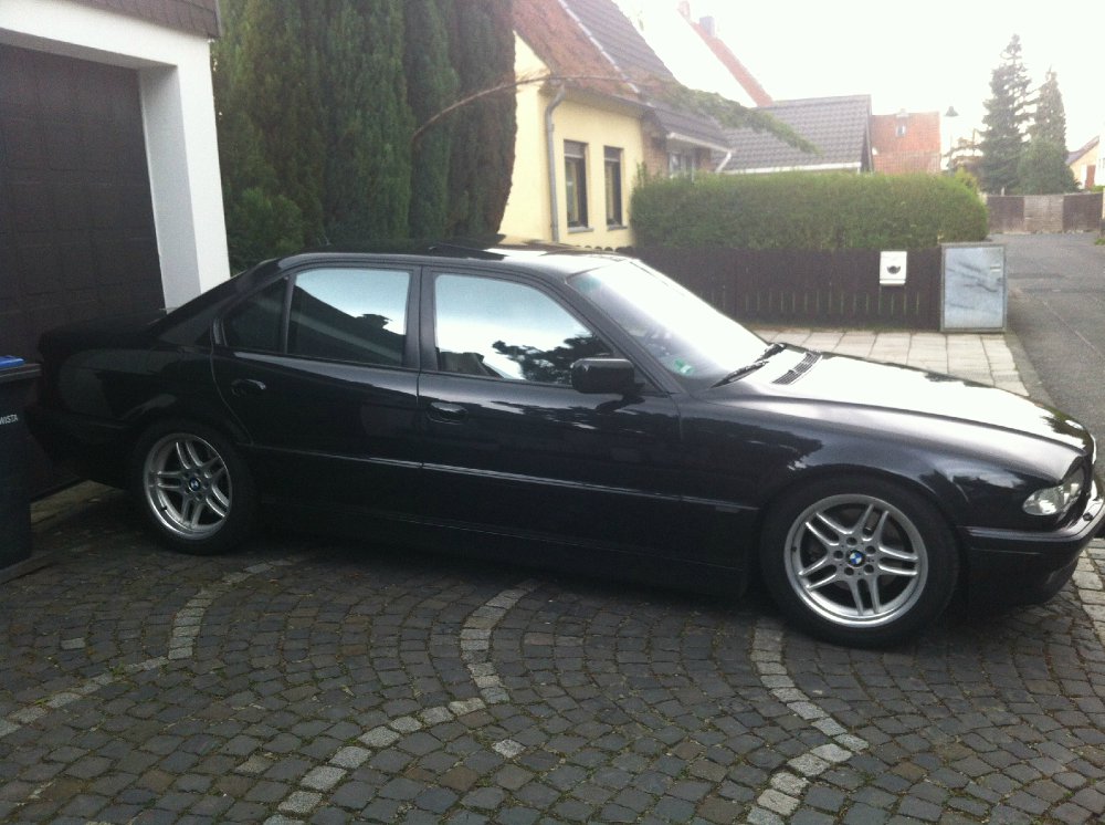 Black Beast 740i 4,4L - Fotostories weiterer BMW Modelle