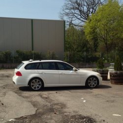 Weißer Blickfang BMW E91 M Touring - 3er BMW - E90 / E91 / E92 / E93 Weißer Blickfang BMW E91 M Touring - 3er BMW - E90 / E91 / E92 / E93