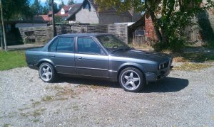 327i Limo M-Technic1 - 3er BMW - E30 327i Limo M-Technic1 - 3er BMW - E30
