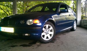 Blauer E46 Compact - 3er BMW - E46