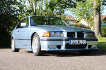 325i Coupé - Gletscherblau - 3er BMW - E36 325i Coupé - Gletscherblau - 3er BMW - E36