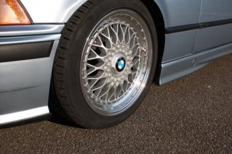 325i Coupé - Gletscherblau - 3er BMW - E36 325i Coupé - Gletscherblau - 3er BMW - E36