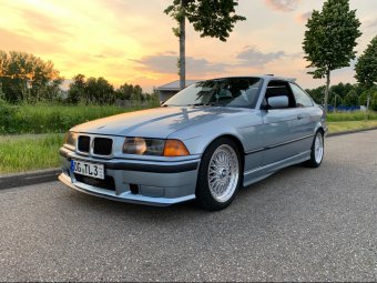 325i Coupé - Gletscherblau - 3er BMW - E36 325i Coupé - Gletscherblau - 3er BMW - E36