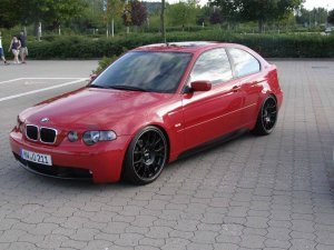 Die rote Zora on Styling 32 - 3er BMW - E46 Die rote Zora on Styling 32 - 3er BMW - E46
