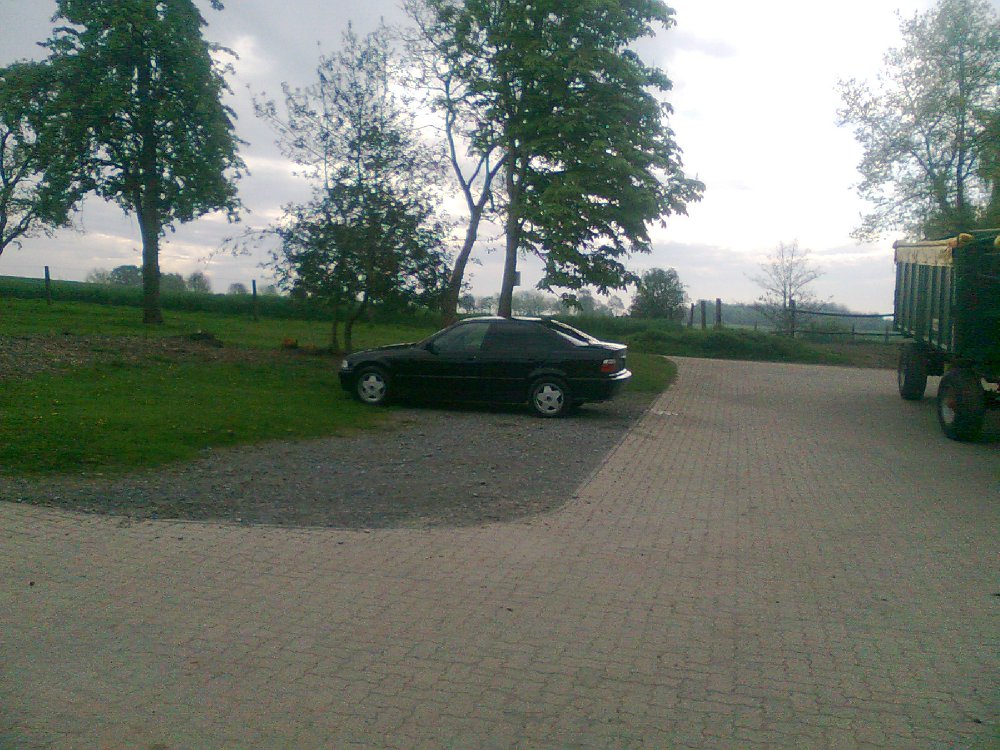 E36 Limousine "soweit so breit" - 3er BMW - E36