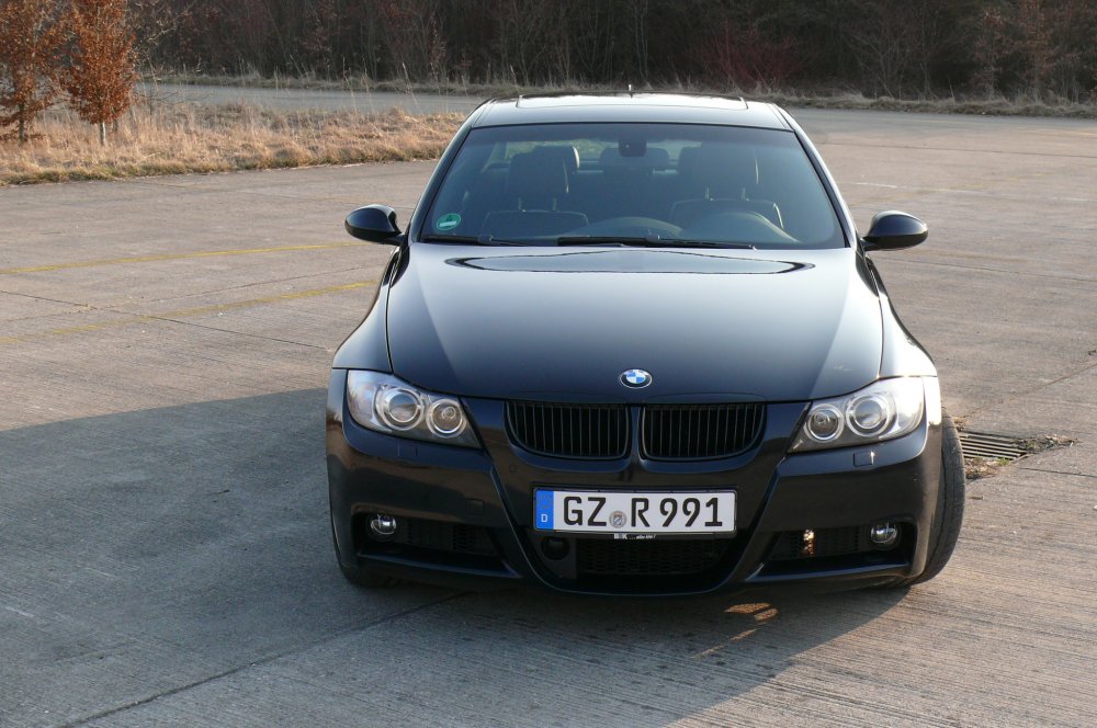 E90 330i Anthrazitblackblue! - 3er BMW - E90 / E91 / E92 / E93