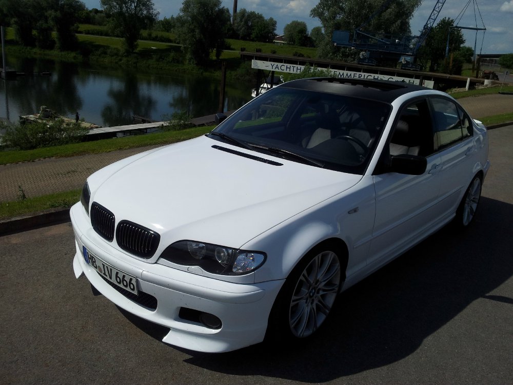 330i SMG II M-Tech in Polarweiss - 3er BMW - E46