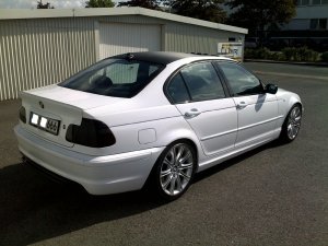 330i SMG II M-Tech in Polarweiss - 3er BMW - E46 330i SMG II M-Tech in Polarweiss - 3er BMW - E46