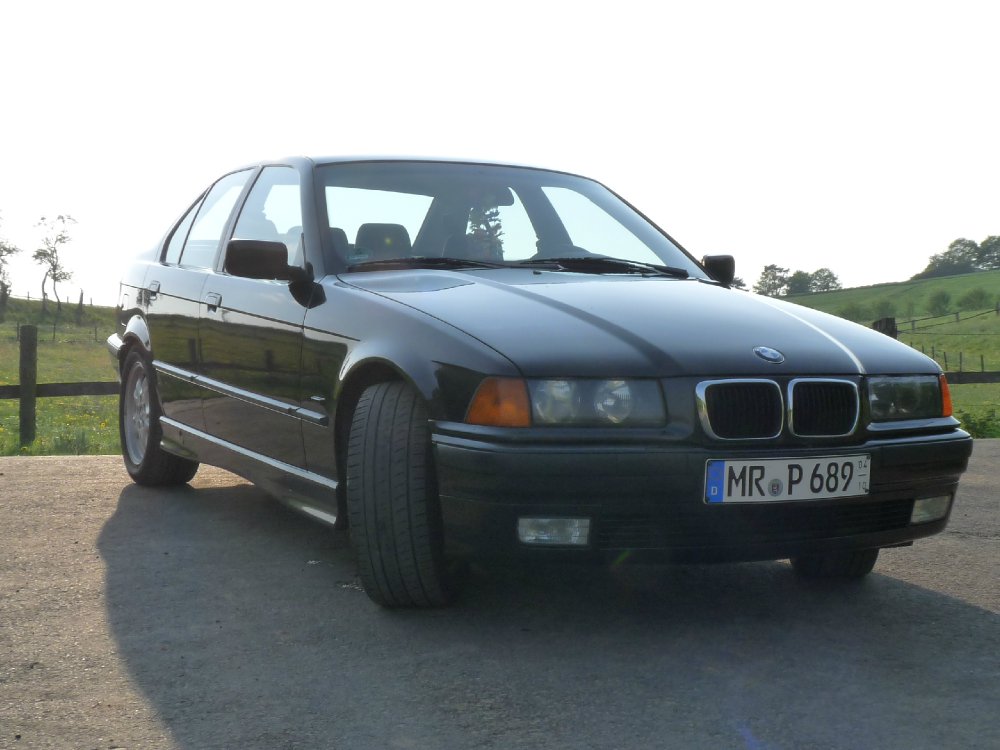 E36 Limo cosmosschwarz-metallic - 3er BMW - E36