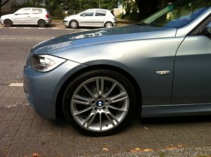 BMW M193 Felge in 8x18 ET 34 mit Hankook  Reifen in 225/40/18 montiert vorn Hier auf einem 3er BMW E90 320i (Limousine) Details zum Fahrzeug / Besitzer