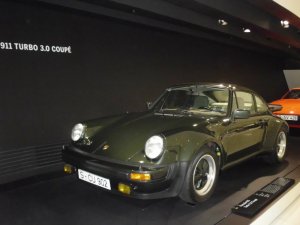 BMW Museum - Welt / Porsche Museum - sonstige Fotos