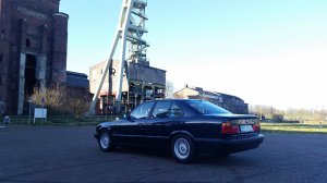 BMW 525i e34 Petrol-Mica-Metallic - 5er BMW - E34