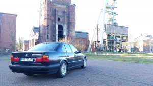 BMW 525i e34 Petrol-Mica-Metallic - 5er BMW - E34