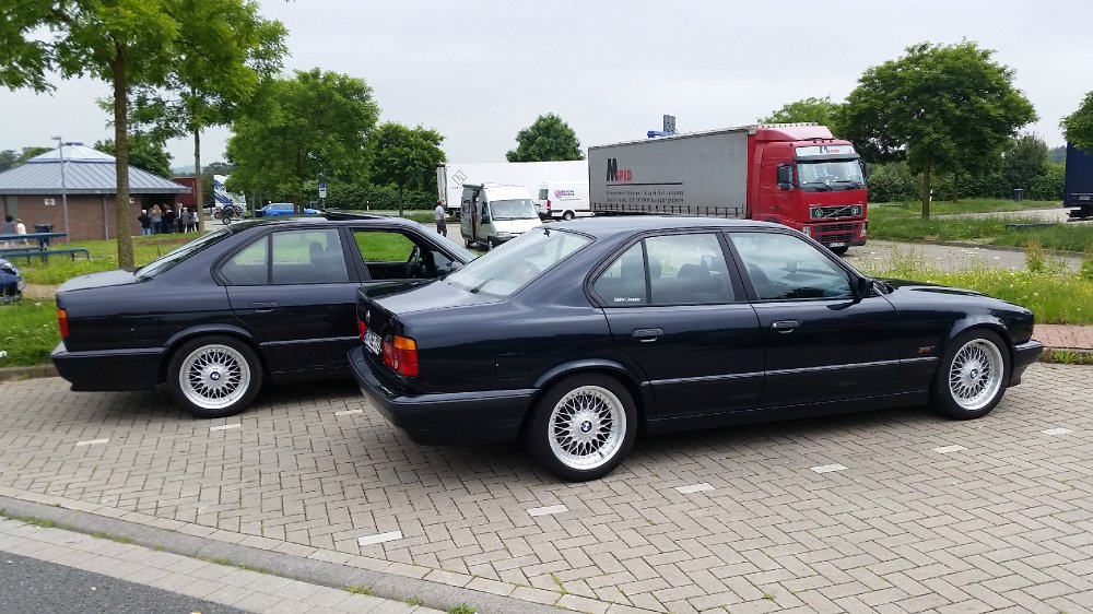 BMW 525i e34 Petrol-Mica-Metallic - 5er BMW - E34