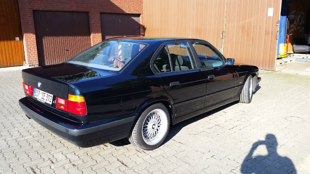 BMW 525i e34 Petrol-Mica-Metallic - 5er BMW - E34