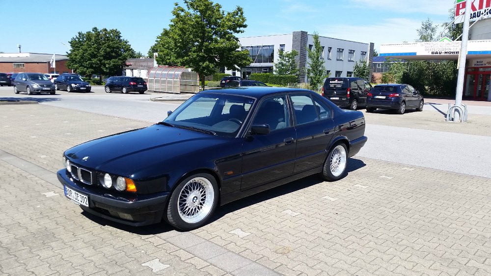 BMW 525i e34 Petrol-Mica-Metallic - 5er BMW - E34