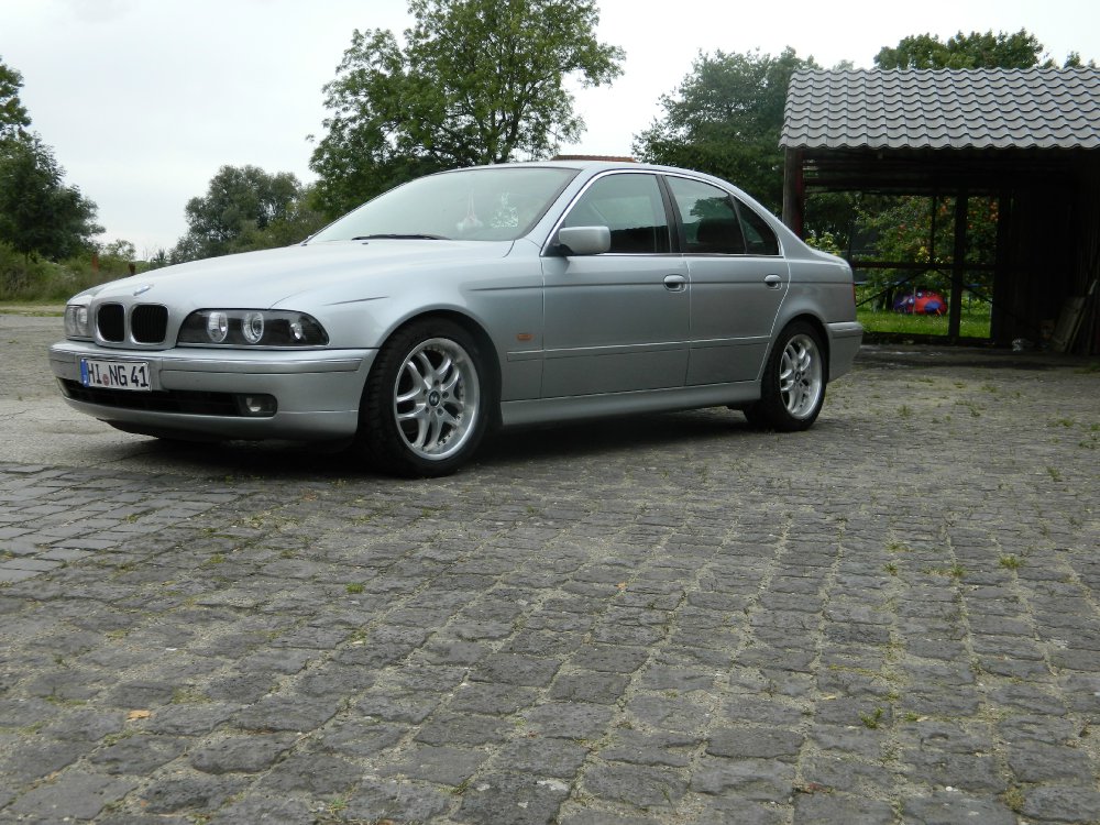 E39,520i Limo - 5er BMW - E39