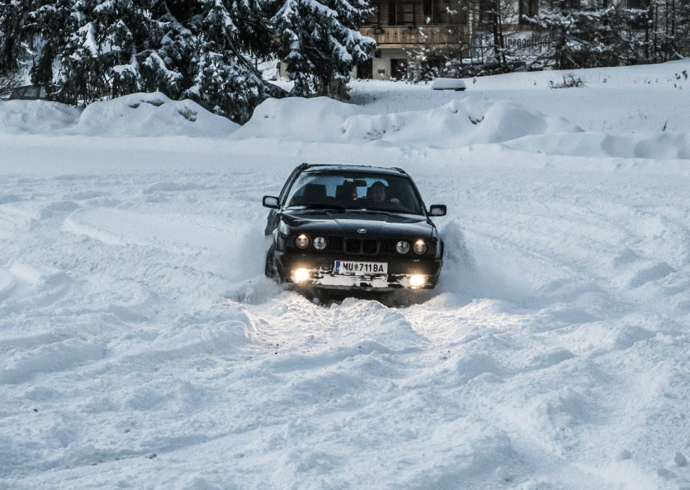 Wintersport 525ix - 5er BMW - E34