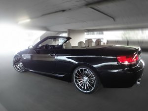 Black Pearl 335i - 3er BMW - E90 / E91 / E92 / E93 Black Pearl 335i - 3er BMW - E90 / E91 / E92 / E93