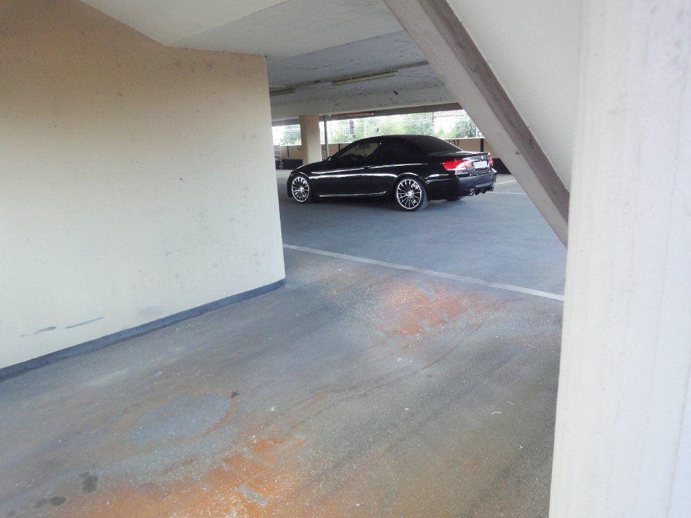 Black Pearl 335i - 3er BMW - E90 / E91 / E92 / E93