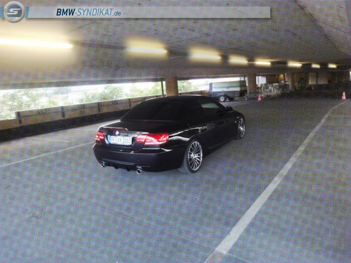 Black Pearl 335i - 3er BMW - E90 / E91 / E92 / E93