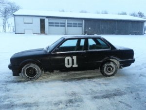 E30 Wintermaschine - 3er BMW - E30 E30 Wintermaschine - 3er BMW - E30