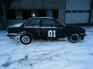 E30 Wintermaschine - 3er BMW - E30 E30 Wintermaschine - 3er BMW - E30