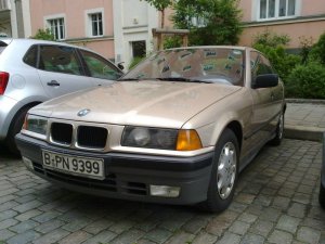 316i in Kaschmirbeige-Metallic jetzt wei - 3er BMW - E36