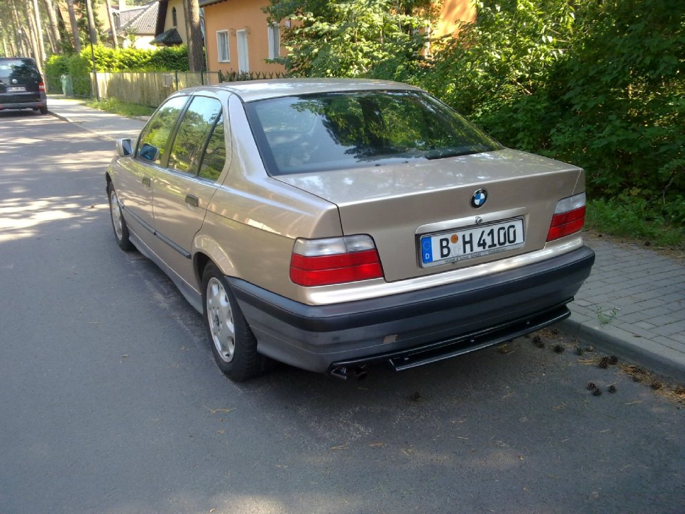 316i in Kaschmirbeige-Metallic jetzt wei - 3er BMW - E36