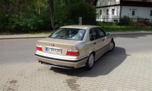 316i in Kaschmirbeige-Metallic jetzt wei - 3er BMW - E36