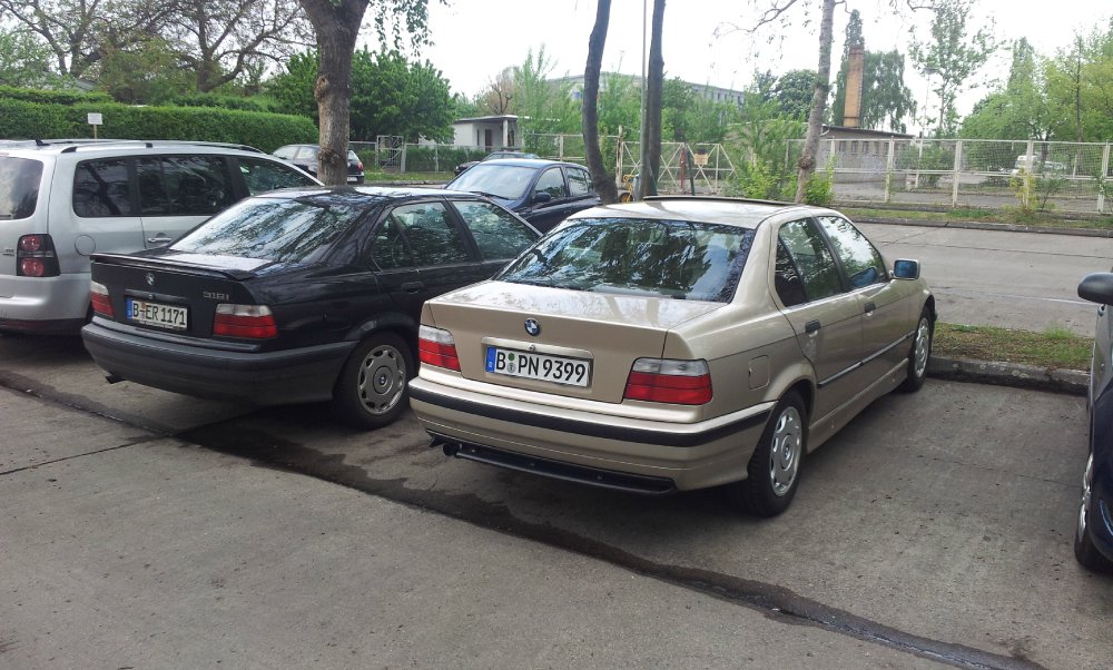 316i in Kaschmirbeige-Metallic jetzt wei - 3er BMW - E36