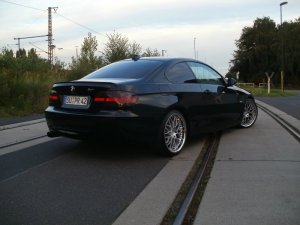 Phils E92 320i Black - 3er BMW - E90 / E91 / E92 / E93