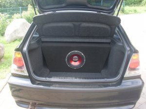 e46 compact - Fotos von CarHifi & Multimedia Einbauten