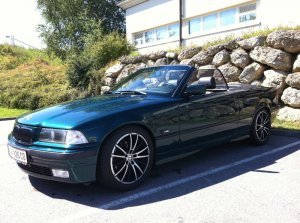 Bostongrnes 320i Cabrio - 3er BMW - E36