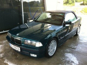 Bostongrnes 320i Cabrio - 3er BMW - E36