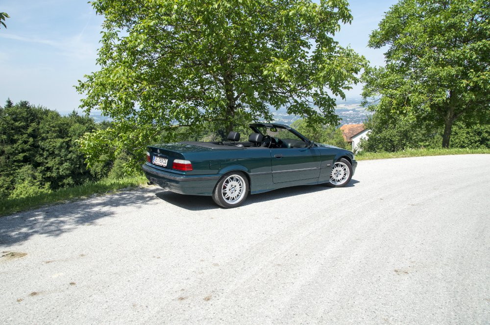 Bostongrnes 320i Cabrio - 3er BMW - E36