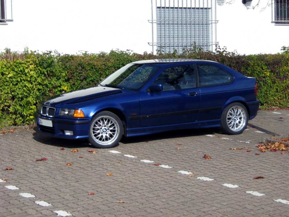 Tobagoblauer 318ti - 3er BMW - E36