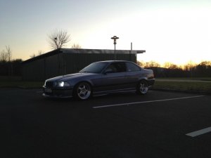 E36 Coupe M-Packet"ManSagtErHatMagischeKrfte" - 3er BMW - E36