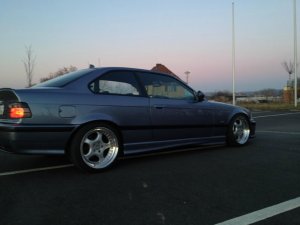 E36 Coupe M-Packet"ManSagtErHatMagischeKrfte" - 3er BMW - E36